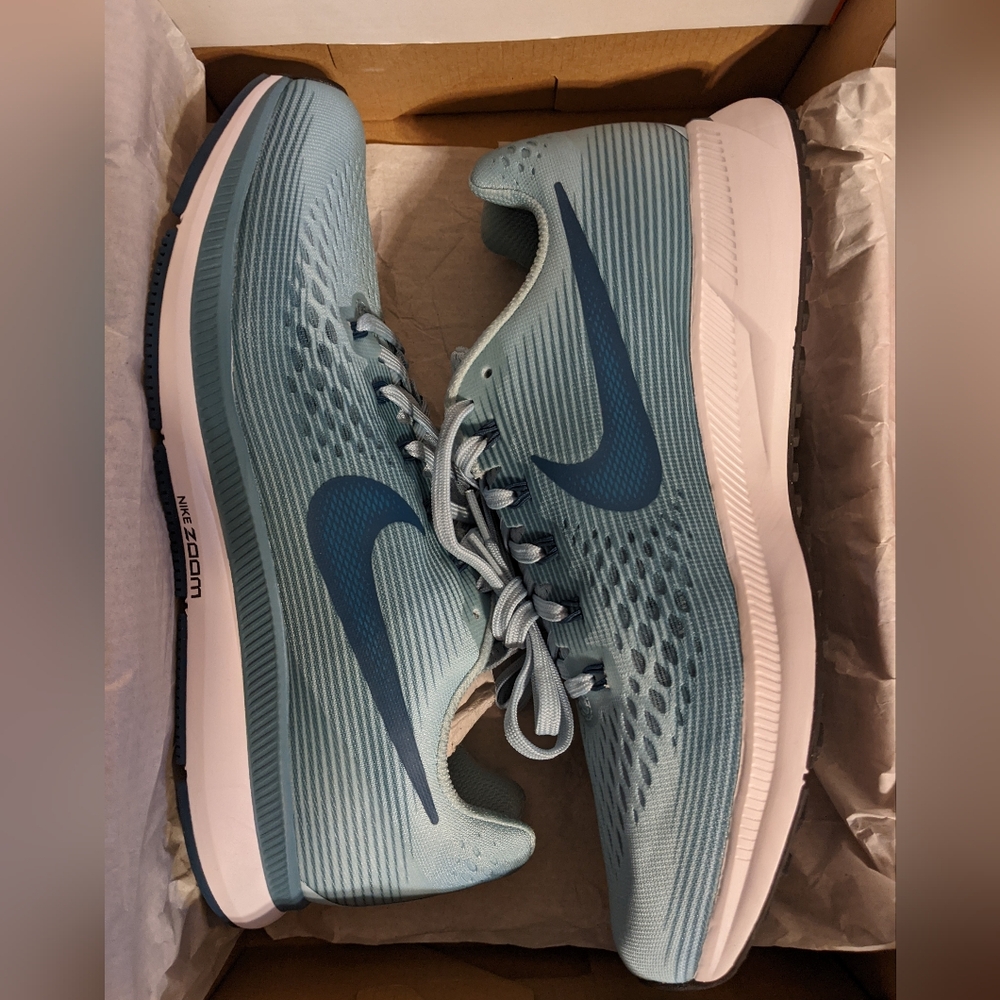 Nike Air Zoom Pegasus 34 Women's 10.5